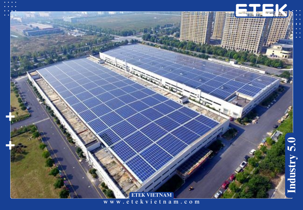 ĐIỆN MẶT TRỜI NHÀ MÁY THÔNG MINH: 6 CÁCH HỆ THỐNG SOLAR HỖ TRỢ VẬN HÀNH SMART FACTORY NĂM 2025